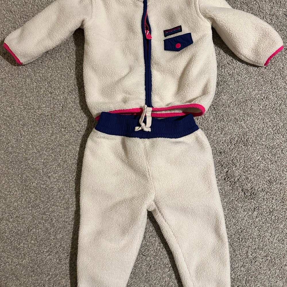 Gap Baby Fleece Set in White and Blue